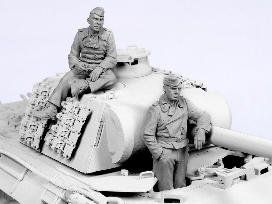 1/35 German Tank Crew, Summer 1940-45 - Click Image to Close