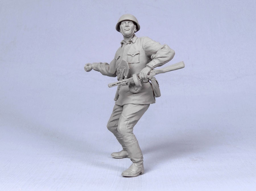 1/35 Soviet Infantryman 1942 - Click Image to Close