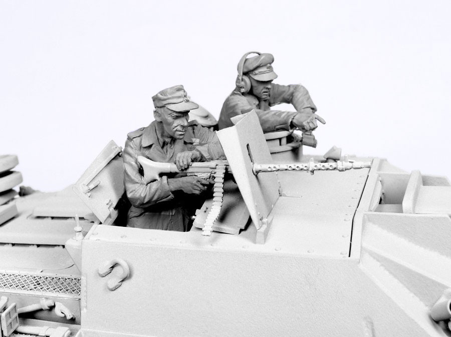 1/35 German StuG Crew, Summer 1943-45 - Click Image to Close