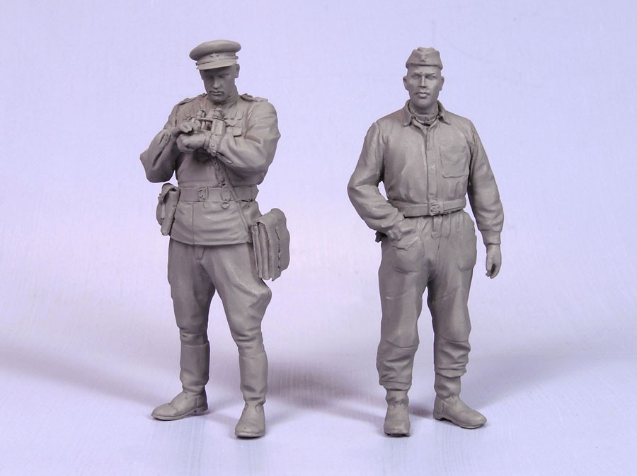 1/35 Soviet Officers, Tankman and Infantryman, Summer 1941-45 - Click Image to Close